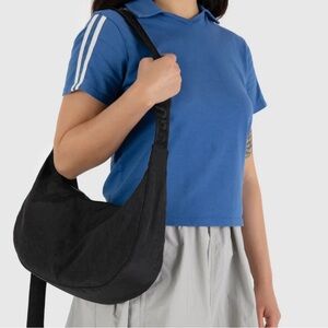 BLACK BAGGU MEDIUM CRESCENT BAG - Brand New with tags!